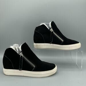 Steve Madden Women’s Caliber Suede Wedge Bootie Black Size 6M